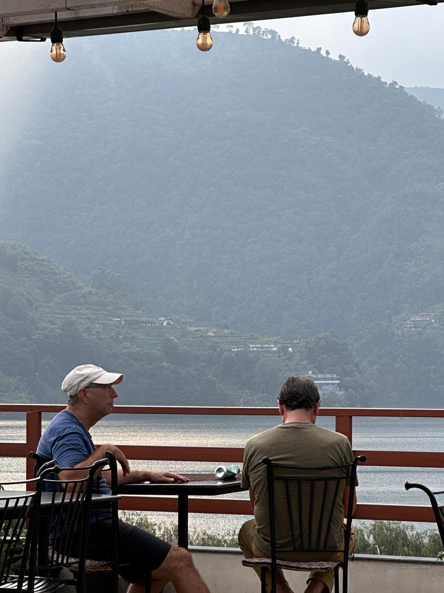 Hotel Adam Pokhara Exterior foto